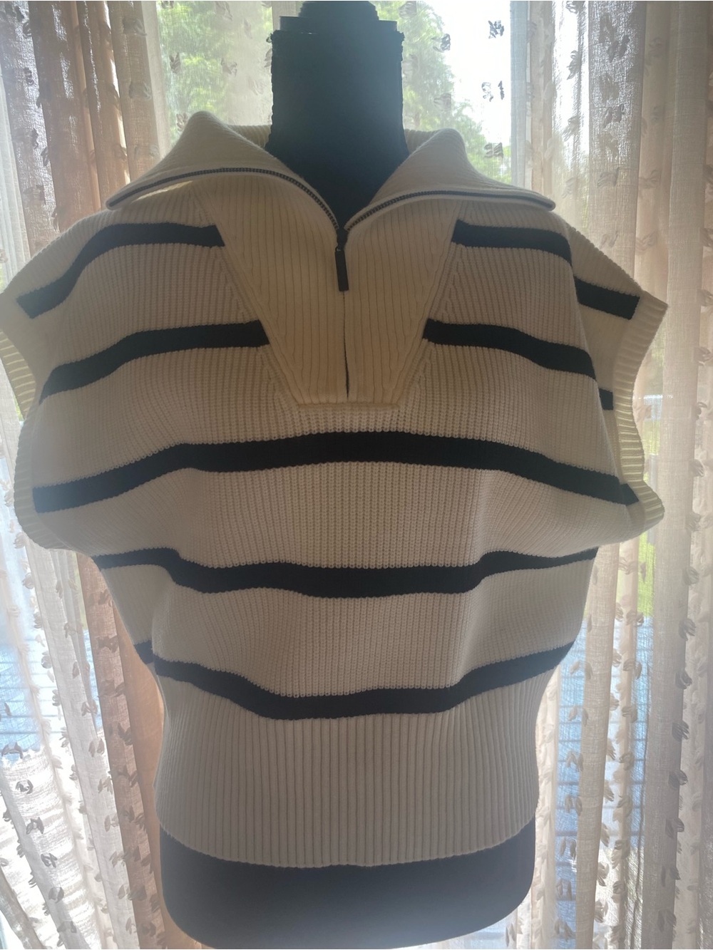 Marc New York Striped Quarter Zip Ribbed Knit Sweater Vest Medium